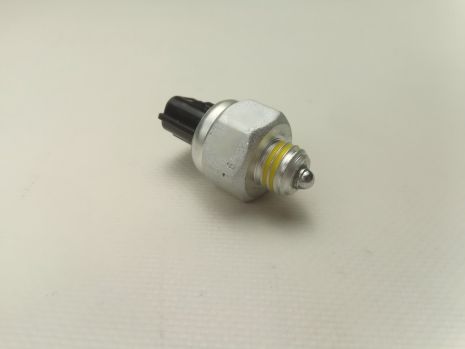 Переключатель заднего хода Hyundai/KIA, MOBIS (9386049600) (93860-49600)