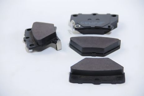 Задние тормозные колодки для Corolla/Prius/Yaris 99-09 (37136) ABS