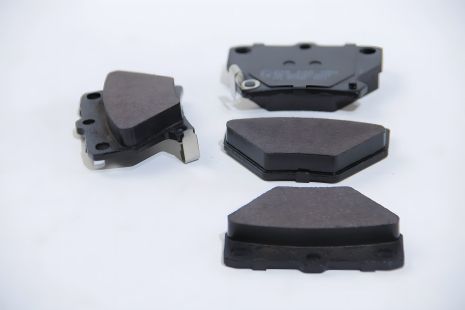 Задние тормозные колодки для Corolla/Prius/Yaris 99-09 (37136) ABS Задние тормозные колодки для Corolla/Prius/Yaris 99-09 (37136) ABS