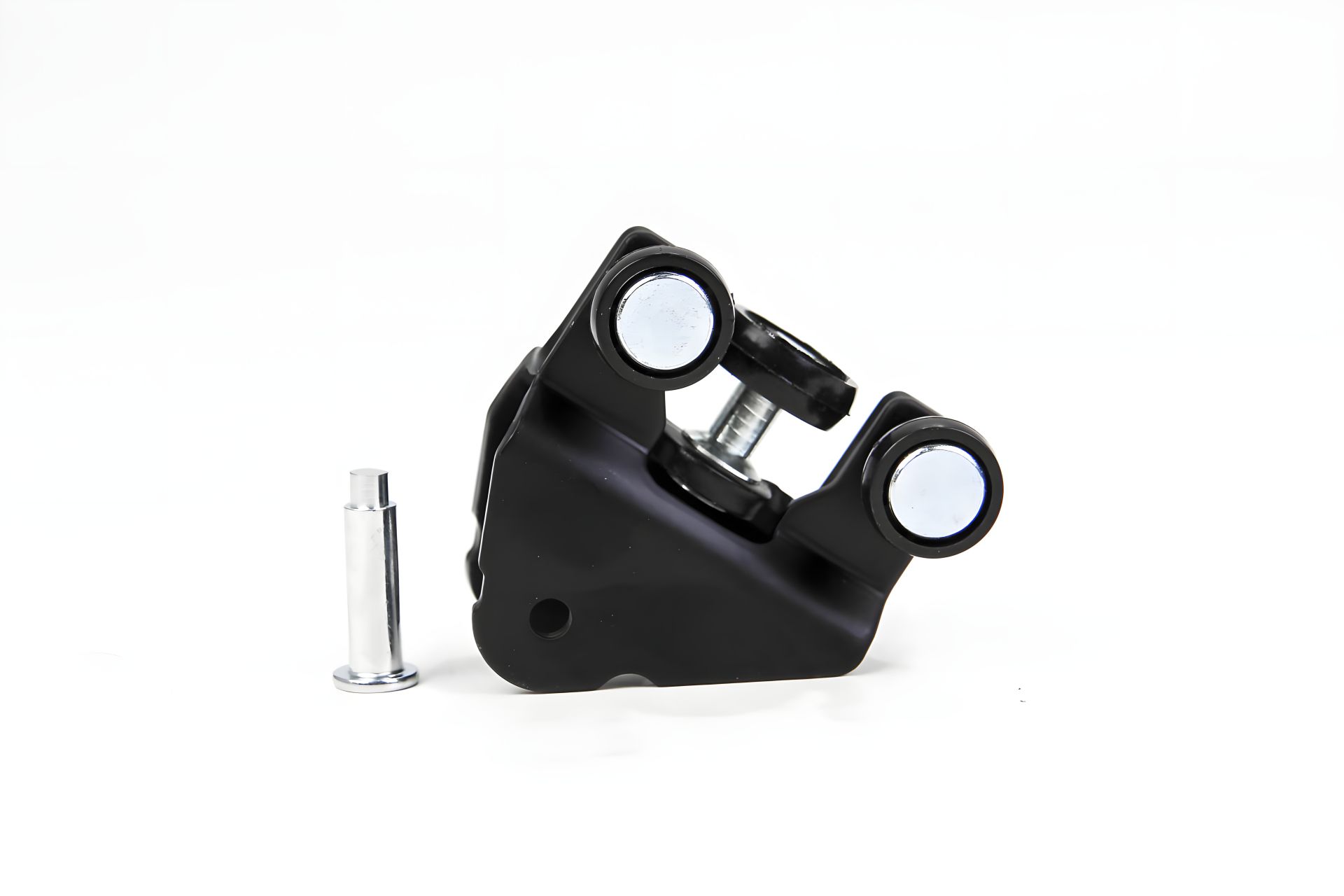 Нижний ролик сдвижной двери Berlingo/Partner 08-, BASBUG (BSG70975032) Нижний ролик сдвижной двери Berlingo/Partner 08-, BASBUG (BSG70975032)