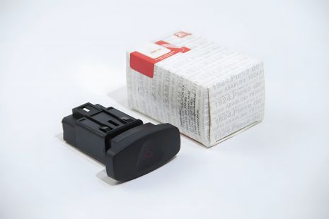 Кнопка аварийной сигнализации для Logan 04-, ASAM (75068) Кнопка аварийной сигнализации для Logan 04-, ASAM (75068)