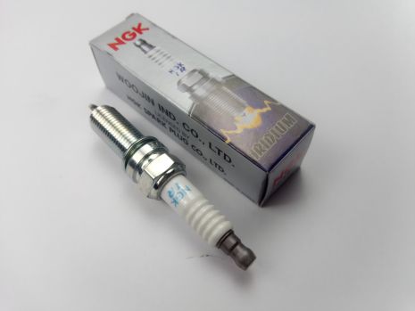 Запалювальна свічка Hyundai/KIA LPI, NGK (SILZKR7B8E) 4 шт. упак.Ціна за шт. (18846-08071) Запалювальна свічка Hyundai/KIA LPI, NGK (SILZKR7B8E) 4 шт. упак.Ціна за шт. (18846-08071)