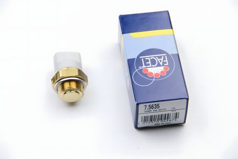Датчик вентилятора (двухскоростной) AUDI A4/A6/VW Golf III 1.0-4.2 71-02 (95°-85°/102°-92°C), FACET (75635) Датчик вентилятора (двухскоростной) AUDI A4/A6/VW Golf III 1.0-4.2 71-02 (95°-85°/102°-92°C), FACET (75635)