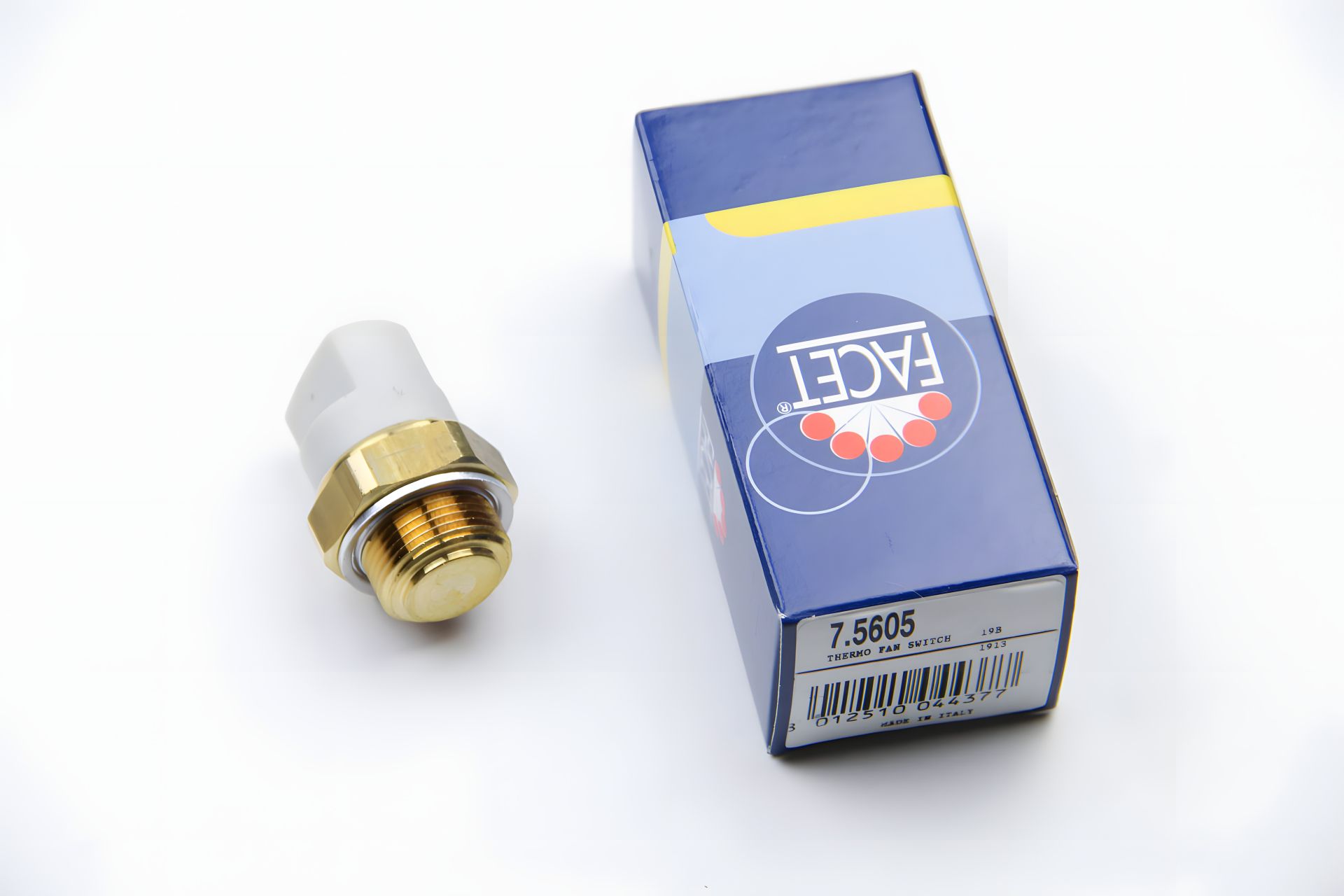 Датчик вентилятора AUDI A4/A6/VW Golf III 1.0-4.2 71-02 (95°-85°/102°-92°C), FACET (75605) Датчик вентилятора AUDI A4/A6/VW Golf III 1.0-4.2 71-02 (95°-85°/102°-92°C), FACET (75605)