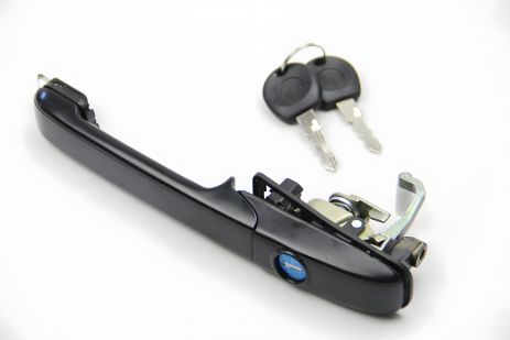 Внешняя передняя дверная ручка для Passat (9496) L с замковой вставкой JP Group (1187101070) Внешняя передняя дверная ручка для Passat (9496) L с замковой вставкой JP Group (1187101070)