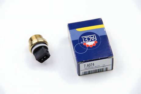 Датчик температуры (сигнальная лампа) Caddy II/Golf III/IV/Octavia 1.0-2.3 88-06, FACET (74074) Датчик температуры (сигнальная лампа) Caddy II/Golf III/IV/Octavia 1.0-2.3 88-06, FACET (74074)