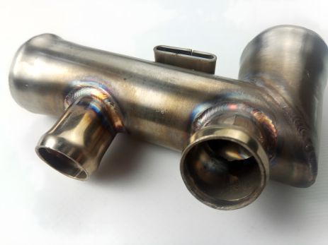 Тройник охлаждающей системы для Lanos 1.4, ACS (P161) нержавеющая сталь (TF6990-1303058) Тройник охлаждающей системы для Lanos 1.4, ACS (P161) нержавеющая сталь (TF6990-1303058)