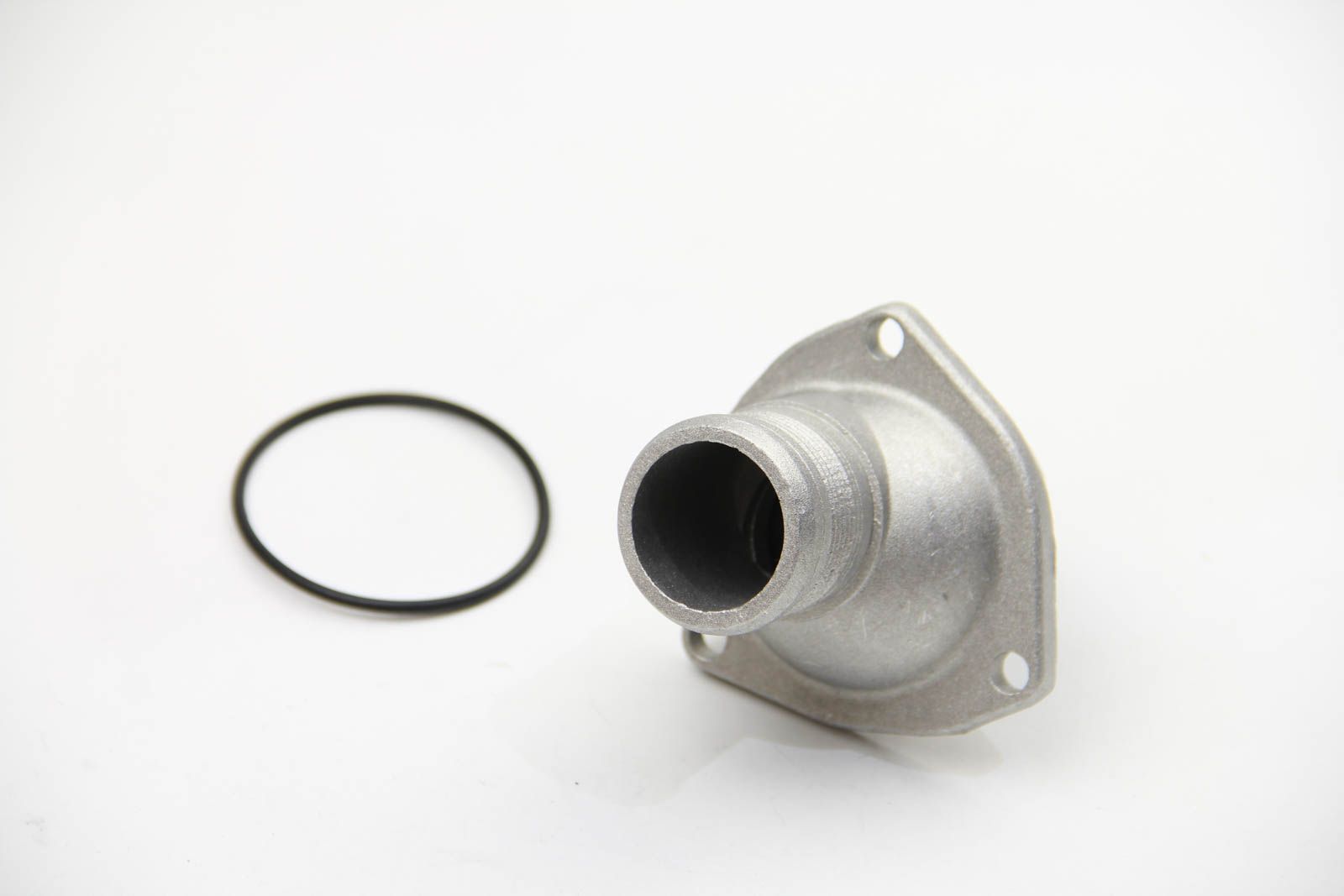 Термостат Opel Omega A/Vectra A 1.8-2.0i -00 (92 C), JP Group (1214600410) Термостат Opel Omega A/Vectra A 1.8-2.0i -00 (92 C), JP Group (1214600410)