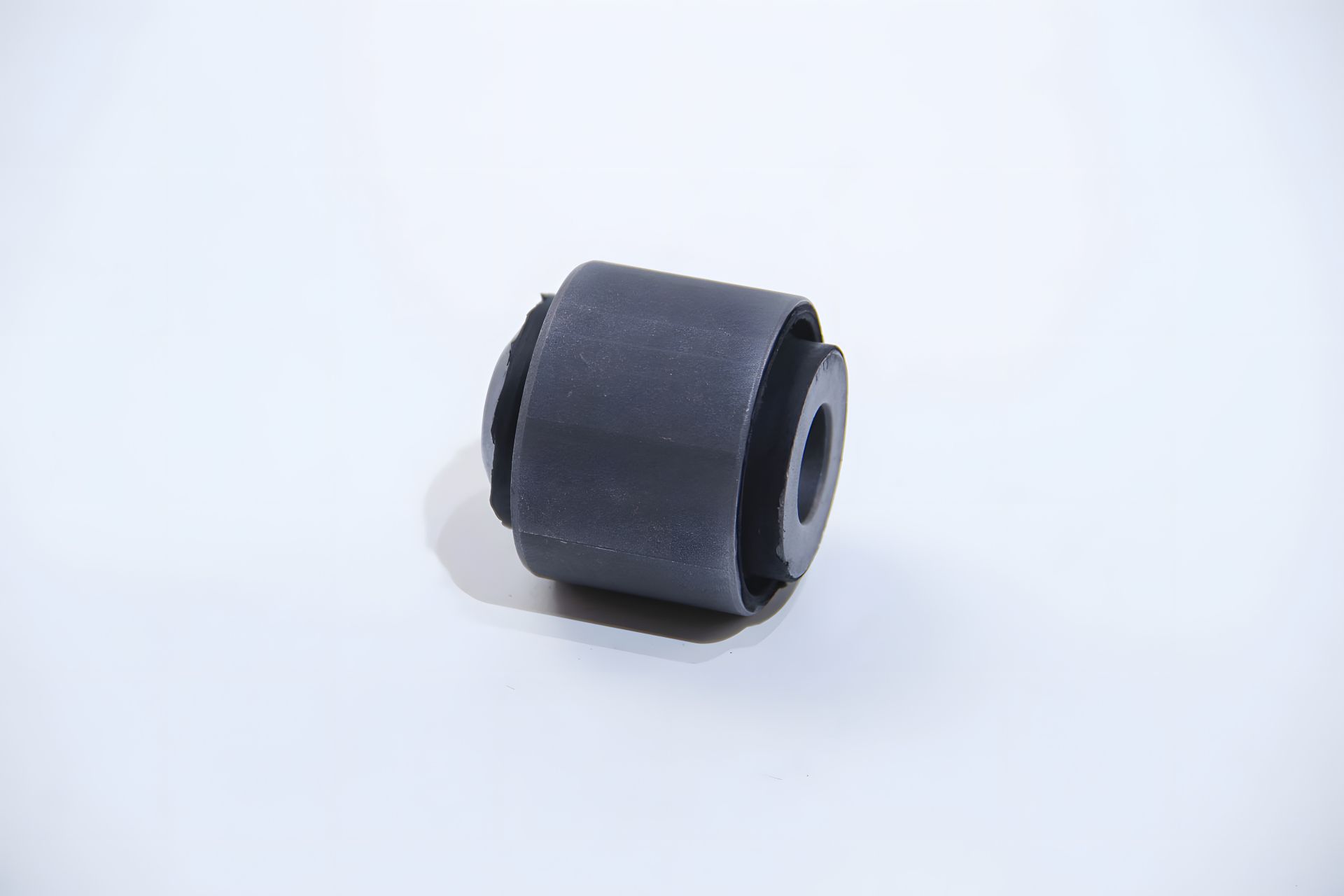 Сайлентблок верхнього важеля заднього для Audi Q7/VW Touareg 02- від SIDEM (863715) Сайлентблок верхнього важеля заднього для Audi Q7/VW Touareg 02- від SIDEM (863715)