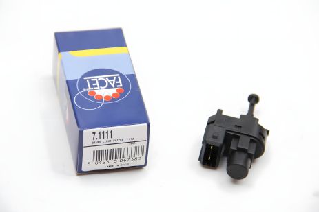 Стоп-сигналу датчик Ford Fiesta/Focus/Mondeo 1.6-2.5 96-07, FACET (71111) Стоп-сигналу датчик Ford Fiesta/Focus/Mondeo 1.6-2.5 96-07, FACET (71111)