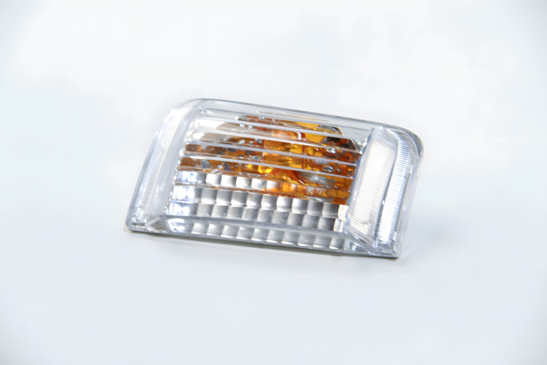 Повороту повторювач на дзеркалі Citroen Jumper/Fiat Ducato/Peugeot Boxer 06- (L) (білий), Autotechteile (50300) Повороту повторювач на дзеркалі Citroen Jumper/Fiat Ducato/Peugeot Boxer 06- (L) (білий), Autotechteile (50300)