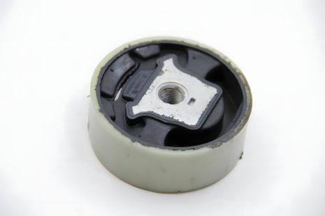 Задня подушка двигуна JP Group для Caddy/Golf V/VI/Octavia 04-/Passat/Jetta 05-