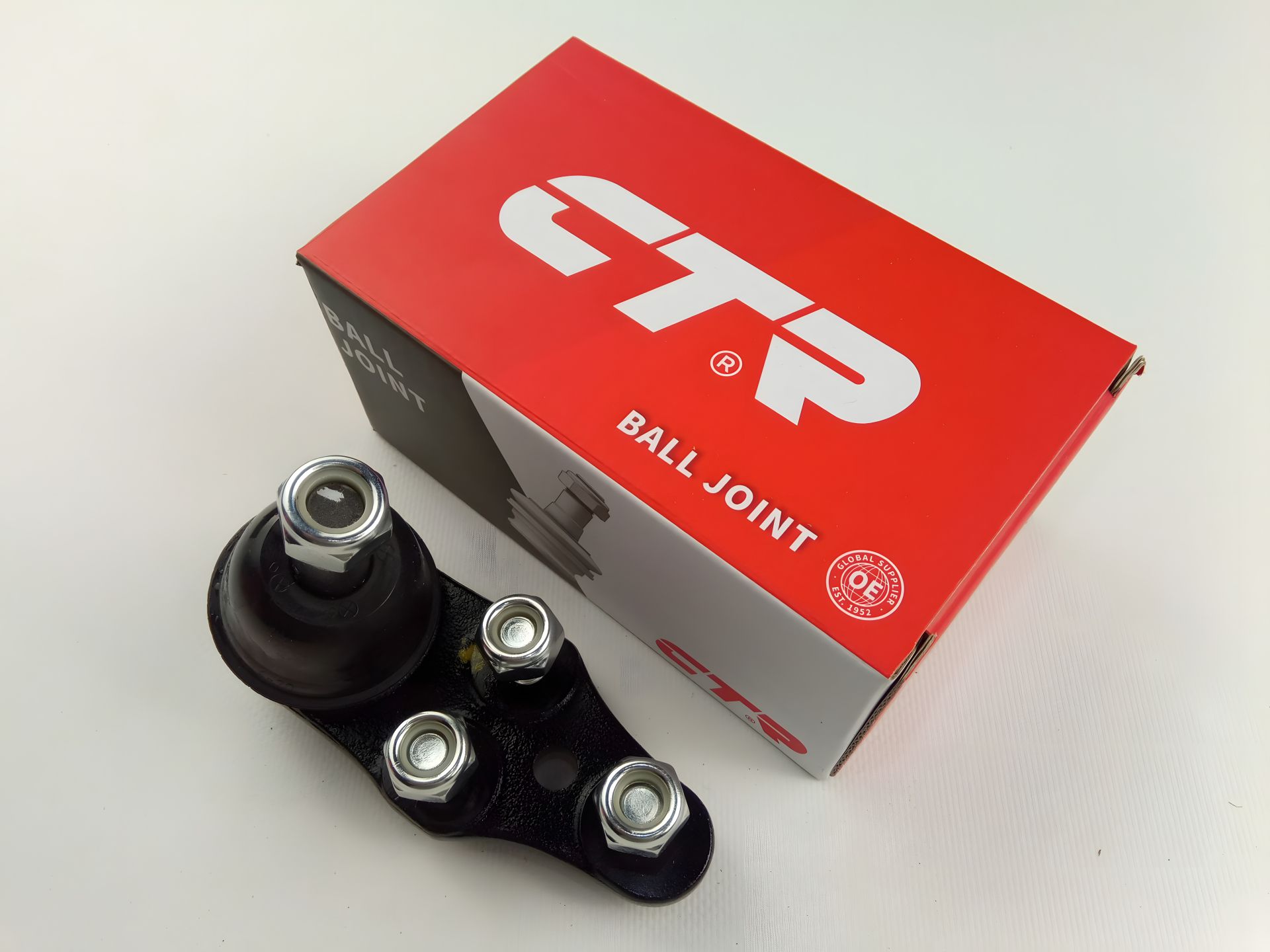 Передняя шаровая опора (нижняя) для Kadett -91/Lanos 97-, CTR (CB0160) Передняя шаровая опора (нижняя) для Kadett -91/Lanos 97-, CTR (CB0160)