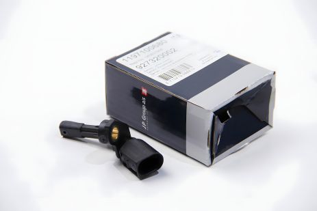 Задний датчик ABS для Golf V/Passat/Jetta 05-/Octavia 04-13 Пр., JP Group (1197100680) Задний датчик ABS для Golf V/Passat/Jetta 05-/Octavia 04-13 Пр., JP Group (1197100680)