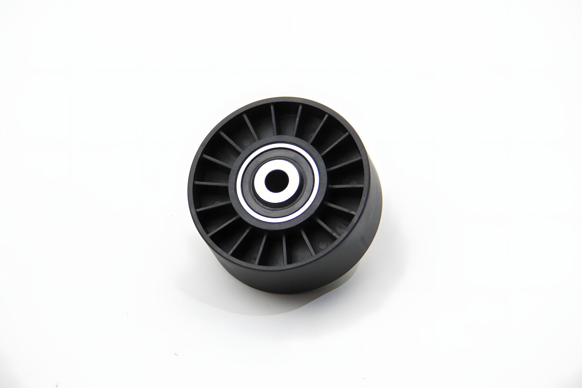 Гладкий ролик 1.9 SDI/TDI IV/Caddy Golf II/A3/Octavia (направ), JP Group (1118303000) Гладкий ролик 1.9 SDI/TDI IV/Caddy Golf II/A3/Octavia (направ), JP Group (1118303000)