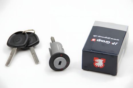 Сердцевина замка запалення Vectra/Omega -03, JP Group (1290400300) Сердцевина замка запалення Vectra/Omega -03, JP Group (1290400300)