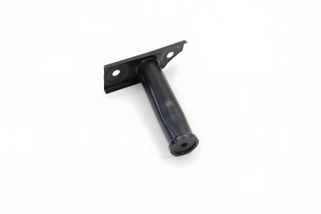 Кронштейн кріплення захисту двигуна для Golf IV, бренд JP Group (1181350200) Кронштейн кріплення захисту двигуна для Golf IV, бренд JP Group (1181350200)