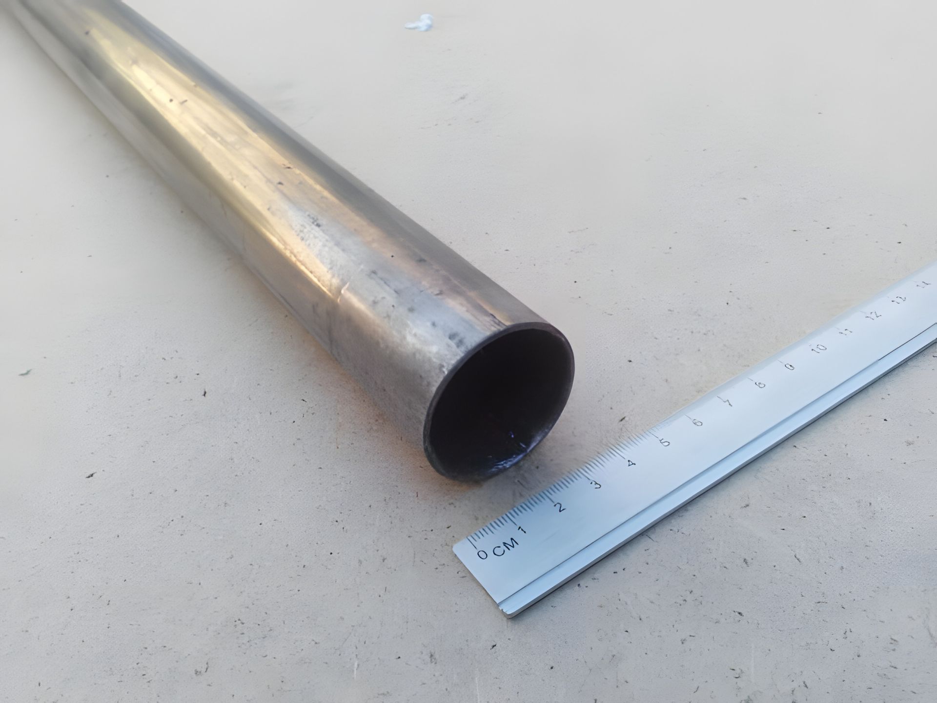 Пряма труба 2м*ф40*1,5 ТМК Пряма труба 2м*ф40*1,5 ТМК