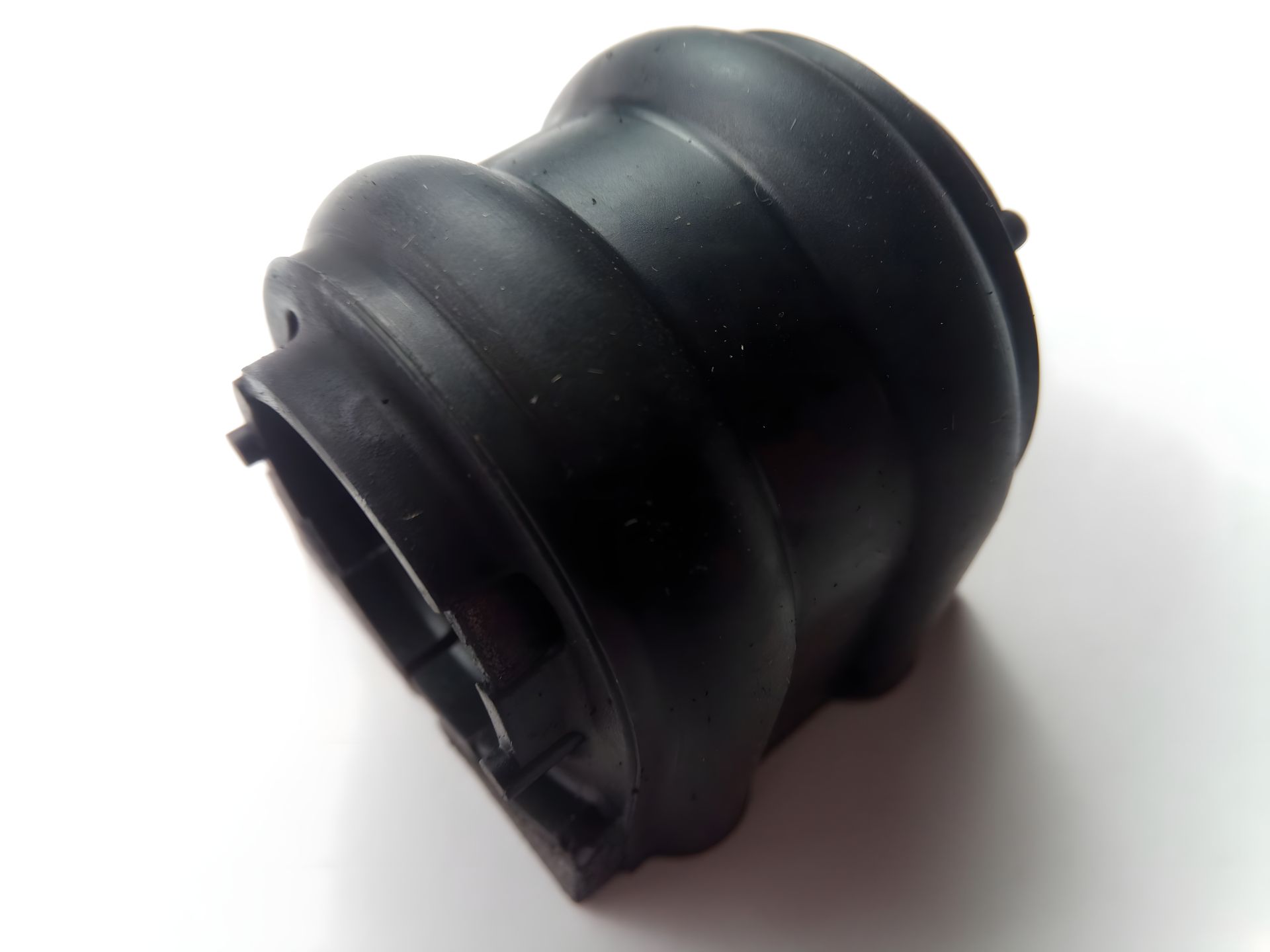 Втулка стабилизатора переднего Sonata (YF), MOBIS (548132T000) d19 мм (54813-2T000) Втулка стабилизатора переднего Sonata (YF), MOBIS (548132T000) d19 мм (54813-2T000)