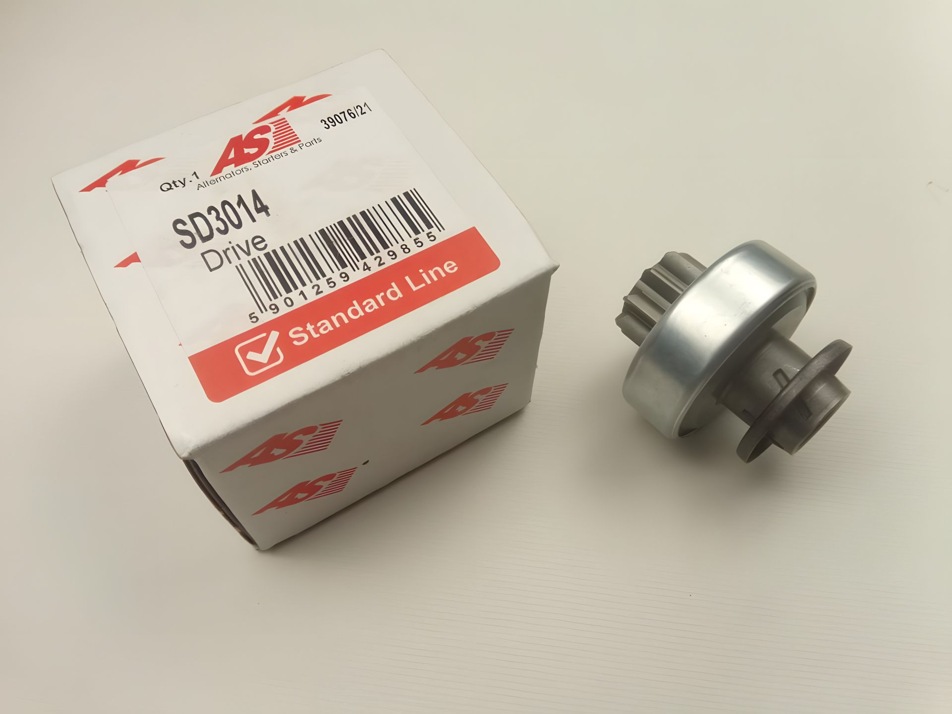 Стартовый бендикс Aveo/Lacetti, "AS" (SD3014) 9/5 зубьев Стартовый бендикс Aveo/Lacetti, "AS" (SD3014) 9/5 зубьев