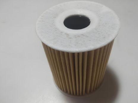 Фільтр масляний VAG 1.2 TDI, MAHLE/KNECHT (OX422D) (03P115562) Фільтр масляний VAG 1.2 TDI, MAHLE/KNECHT (OX422D) (03P115562)