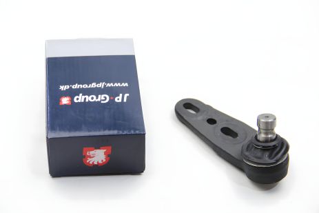 Передняя нижняя шаровая опора A80/A90 (89-89Q-8A-B3) 86-91 Л., JP Group (1140302370) Передняя нижняя шаровая опора A80/A90 (89-89Q-8A-B3) 86-91 Л., JP Group (1140302370)