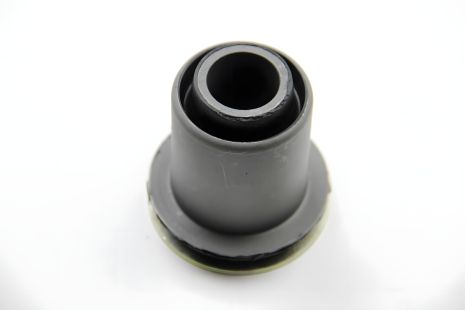 Переднього важеля сайлентблок (задній) Nissan Interstar Opel Movano Renault Master II 1.9D-3.0D 07.98-, BC GUM