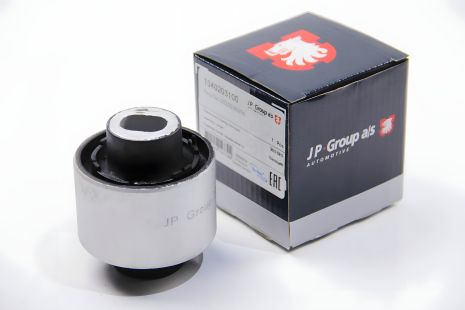 Нижній сайлентблок переднього важеля MB W203 00-07, JP Group (1340203100) Нижній сайлентблок переднього важеля MB W203 00-07, JP Group (1340203100)
