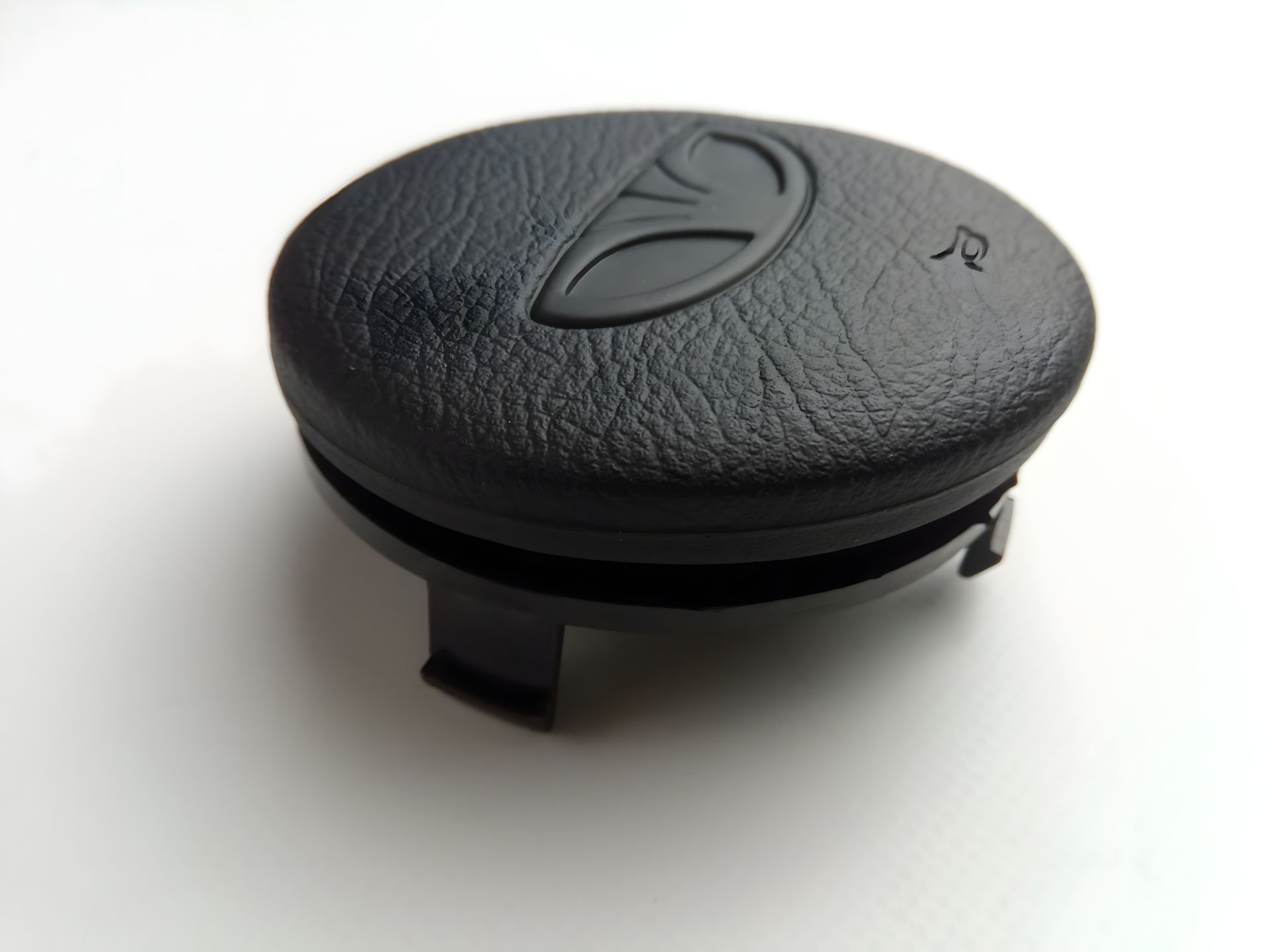 Сигнальная кнопка руля Lanos/Sens, ''GM'' (96239023) Сигнальная кнопка руля Lanos/Sens, ''GM'' (96239023)