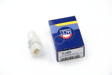 Температурный датчик воздуха Megane/Laguna 96-03, FACET (104009)