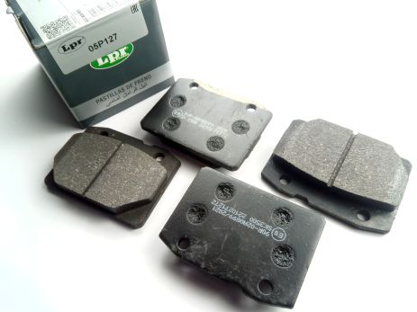 Передние тормозные колодки ВАЗ 2101, LPR (05P127) (2101-3501089)