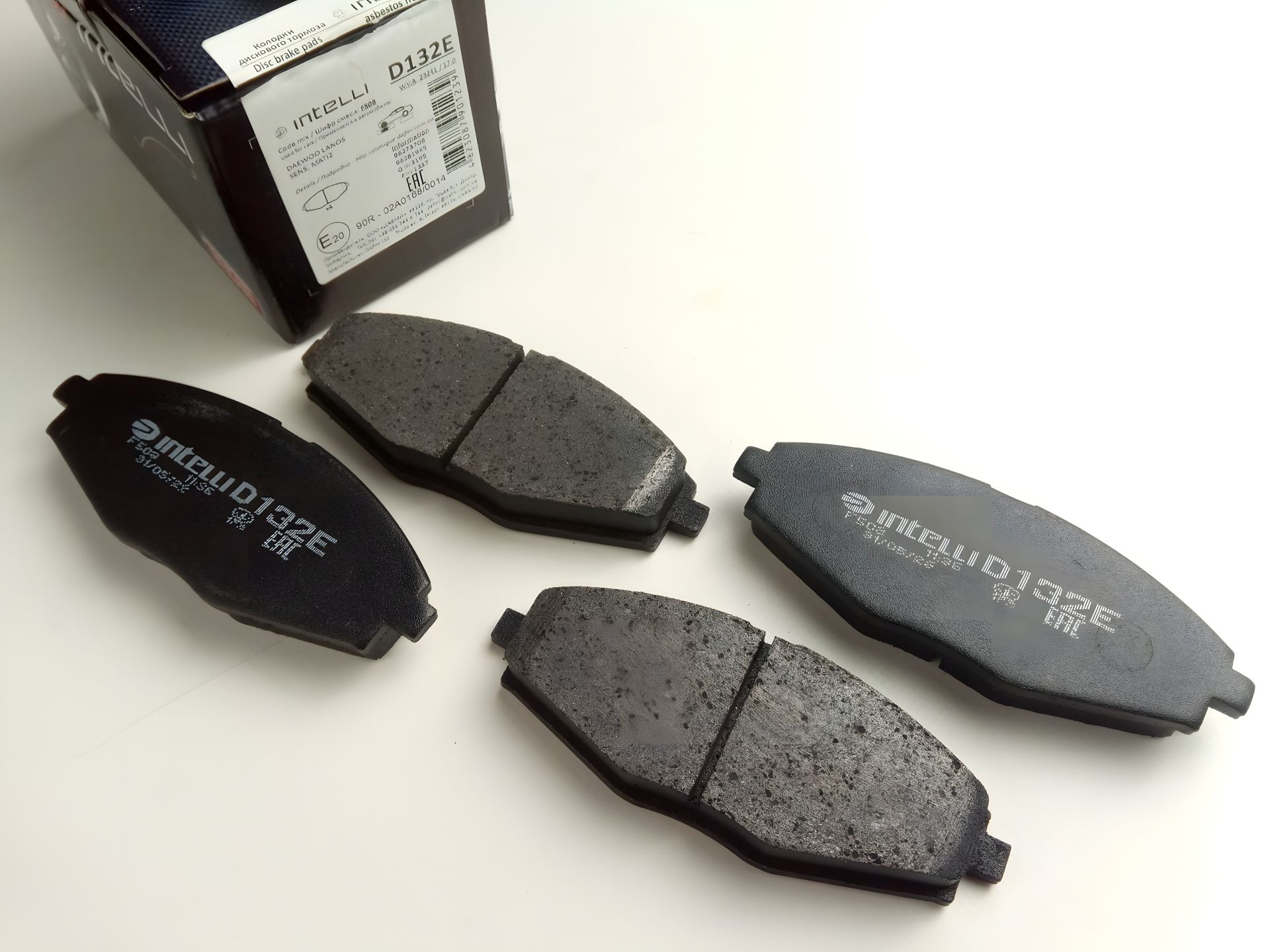 Гальмівні колодки передні Lanos 1.5, Dafmi Intelli (Д132E) (96281945) (D132E) Гальмівні колодки передні Lanos 1.5, Dafmi Intelli (Д132E) (96281945) (D132E)