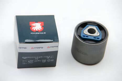 Передний рычажный сайлентблок BMW 5 (E34) с 88 года, JP Group (1440200200) Передний рычажный сайлентблок BMW 5 (E34) с 88 года, JP Group (1440200200)