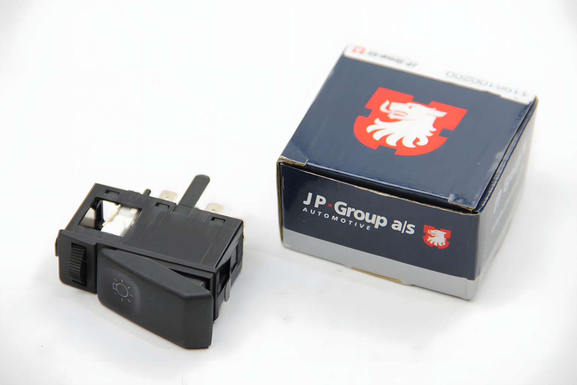Выключатель головного света Golf -92 (12V/8 полюсов), JP Group (1196100200) Выключатель головного света Golf -92 (12V/8 полюсов), JP Group (1196100200)