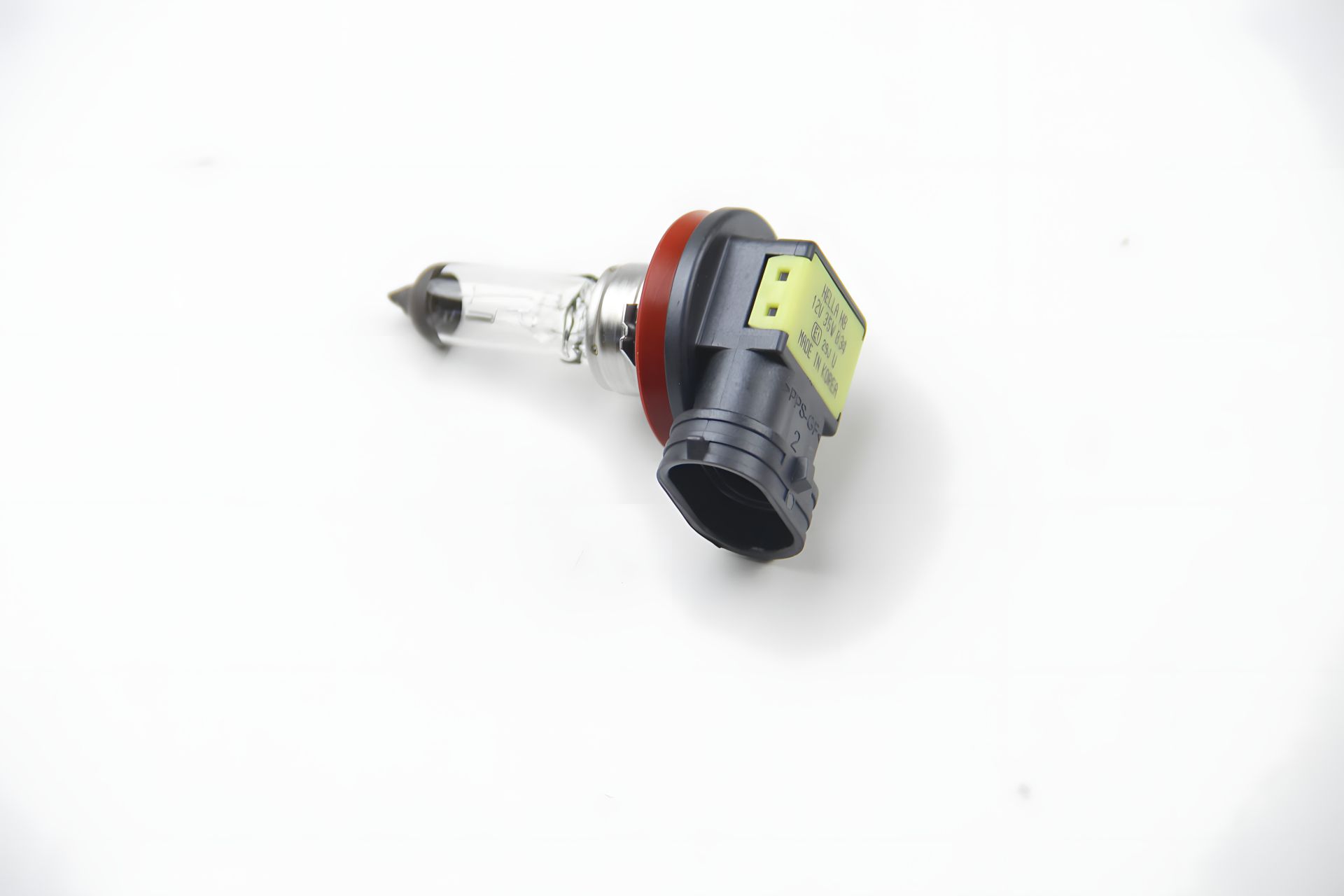 Лампа STANDARD H8 12V 35W PGJ 191, HELLA (8GH008356121) Лампа STANDARD H8 12V 35W PGJ 191, HELLA (8GH008356121)