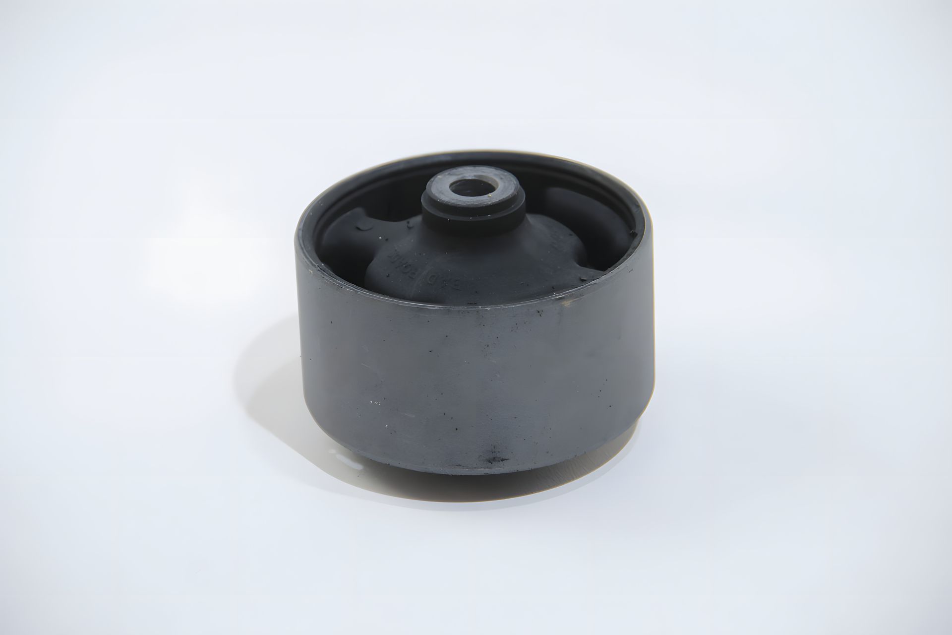 Сайлентблок задньої опори двигуна, посилений, Lancer VII 03-10х81, BC GUMA BC1919 Сайлентблок задньої опори двигуна, посилений, Lancer VII 03-10х81, BC GUMA BC1919