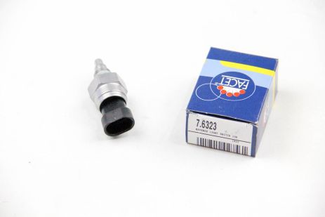 Датчик заднього ходу Opel Astra H/J/K/Corsa D/E/Insignia A/Meriva B/Zafira Br 1.0-3.0 04-, FACET (76323) Датчик заднього ходу Opel Astra H/J/K/Corsa D/E/Insignia A/Meriva B/Zafira Br 1.0-3.0 04-, FACET (76323)