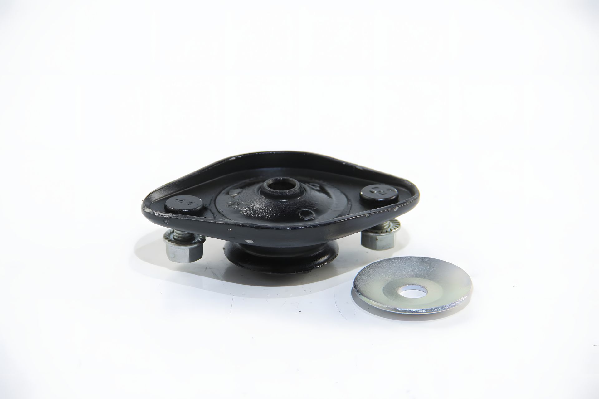 Опора заднього амортизатора для BMW 3 (E30/E36/E46), METALCAUCHO (05785) Опора заднього амортизатора для BMW 3 (E30/E36/E46), METALCAUCHO (05785)