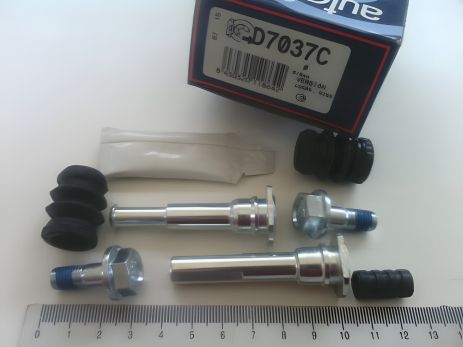 Палец суппорта Tucson в сборе (к-т 2 шт.) AUTOFREN (D7037C) (0495609020) Палец суппорта Tucson в сборе (к-т 2 шт.) AUTOFREN (D7037C) (0495609020)