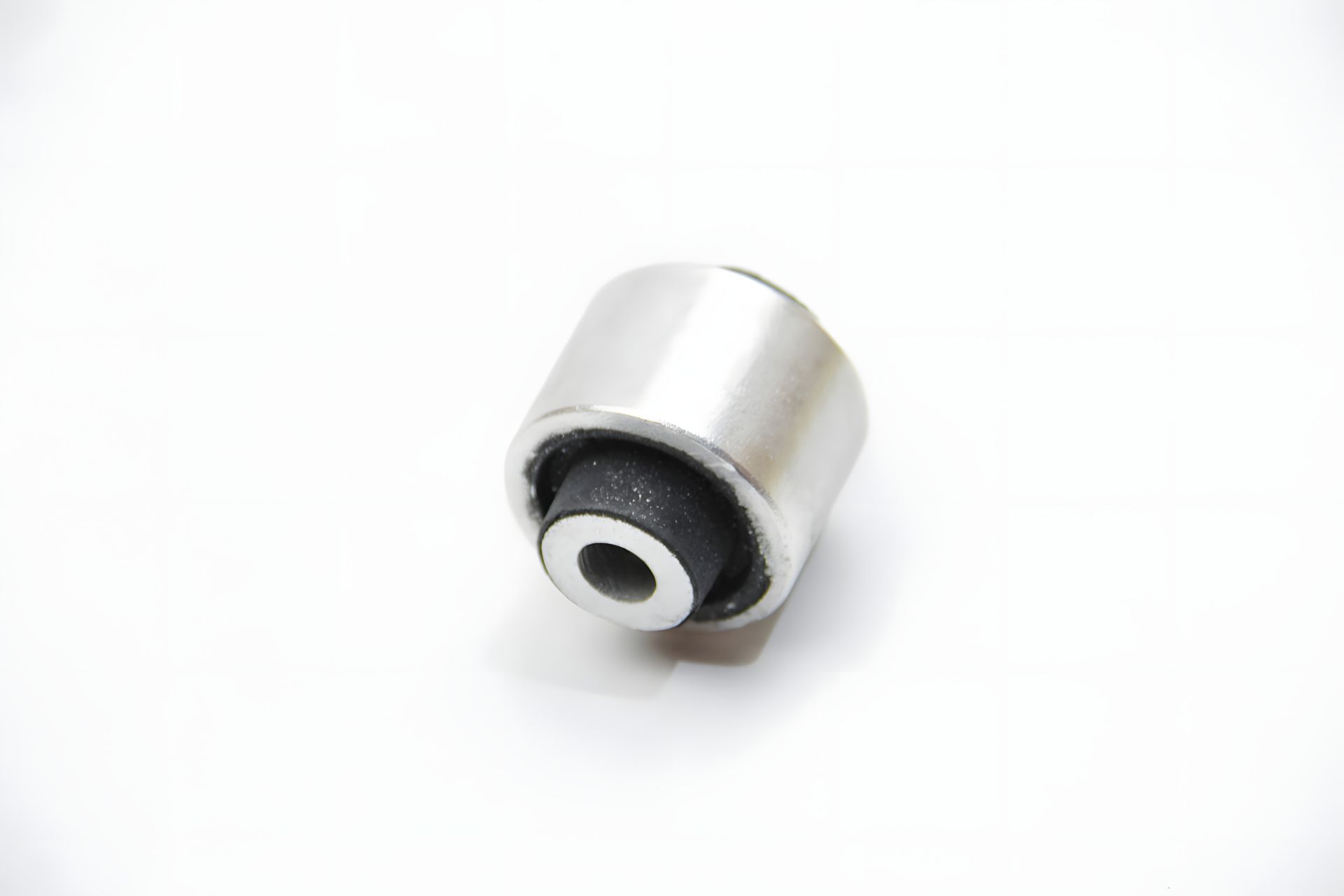 Сайлентблок заднього важеля для Vectra C 02- (d-12/45.7), JP Group (1250301200) Сайлентблок заднього важеля для Vectra C 02- (d-12/45.7), JP Group (1250301200)