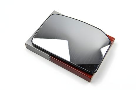 Левый зеркальный элемент Ford Transit автобус (V184/5) 00- от BASBUG (BSG30910004) Левый зеркальный элемент Ford Transit автобус (V184/5) 00- от BASBUG (BSG30910004)