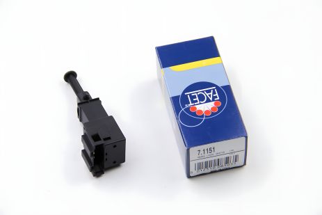 Датчик стоп-сигналу для Caddy III 04-, FACET (71151) Датчик стоп-сигналу для Caddy III 04-, FACET (71151)