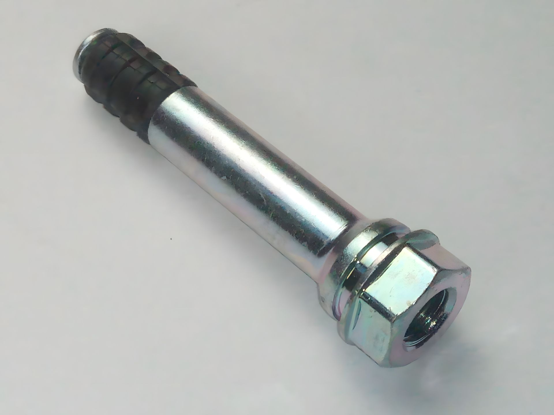 Передний/нижний палец суппорта Hyundai/KIA, MOBIS (581624H000) Передний/нижний палец суппорта Hyundai/KIA, MOBIS (581624H000)