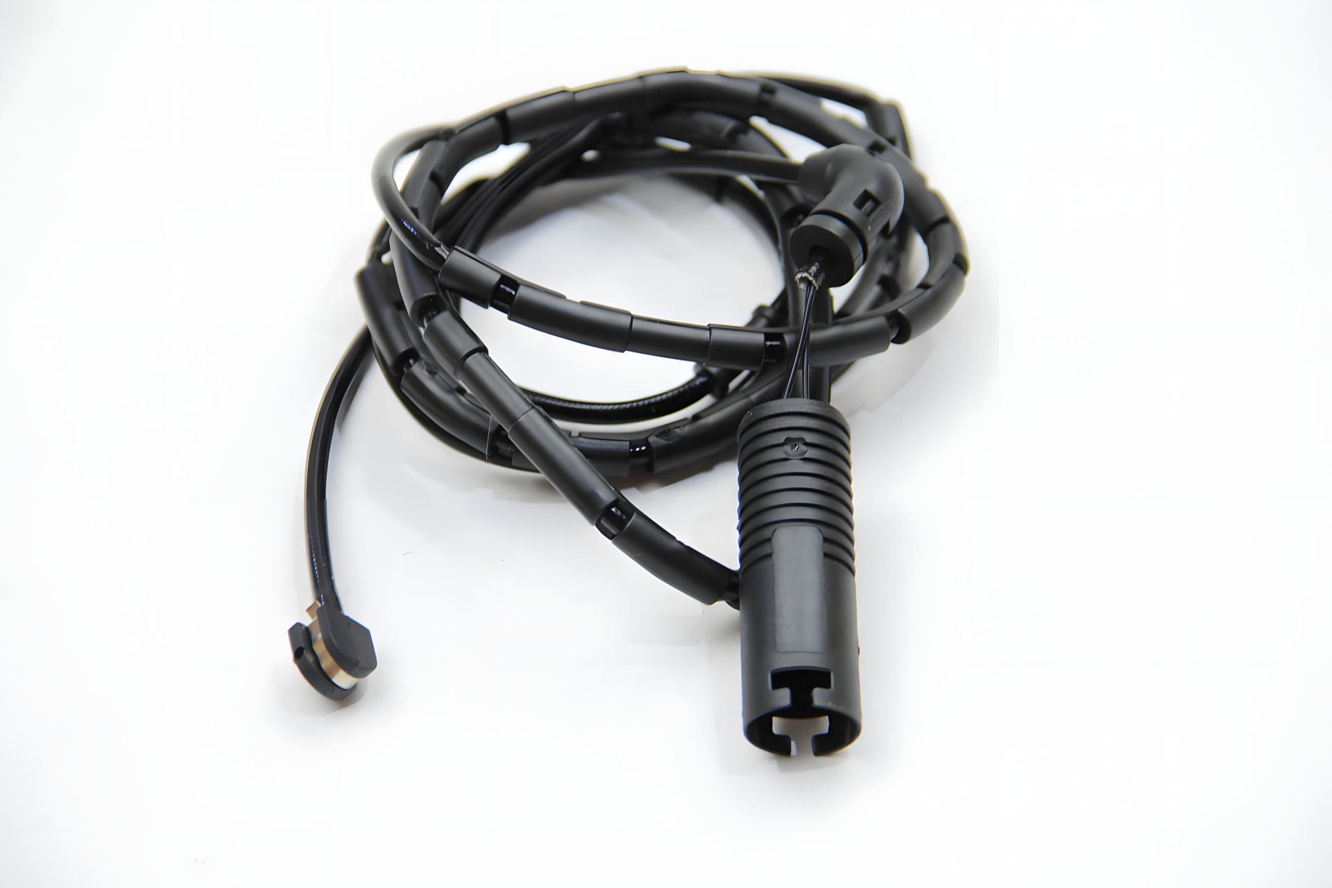 Задний датчик тормозных колодок для BMW 3(E46)-07 от JP Group (1497300400) Задний датчик тормозных колодок для BMW 3(E46)-07 от JP Group (1497300400)