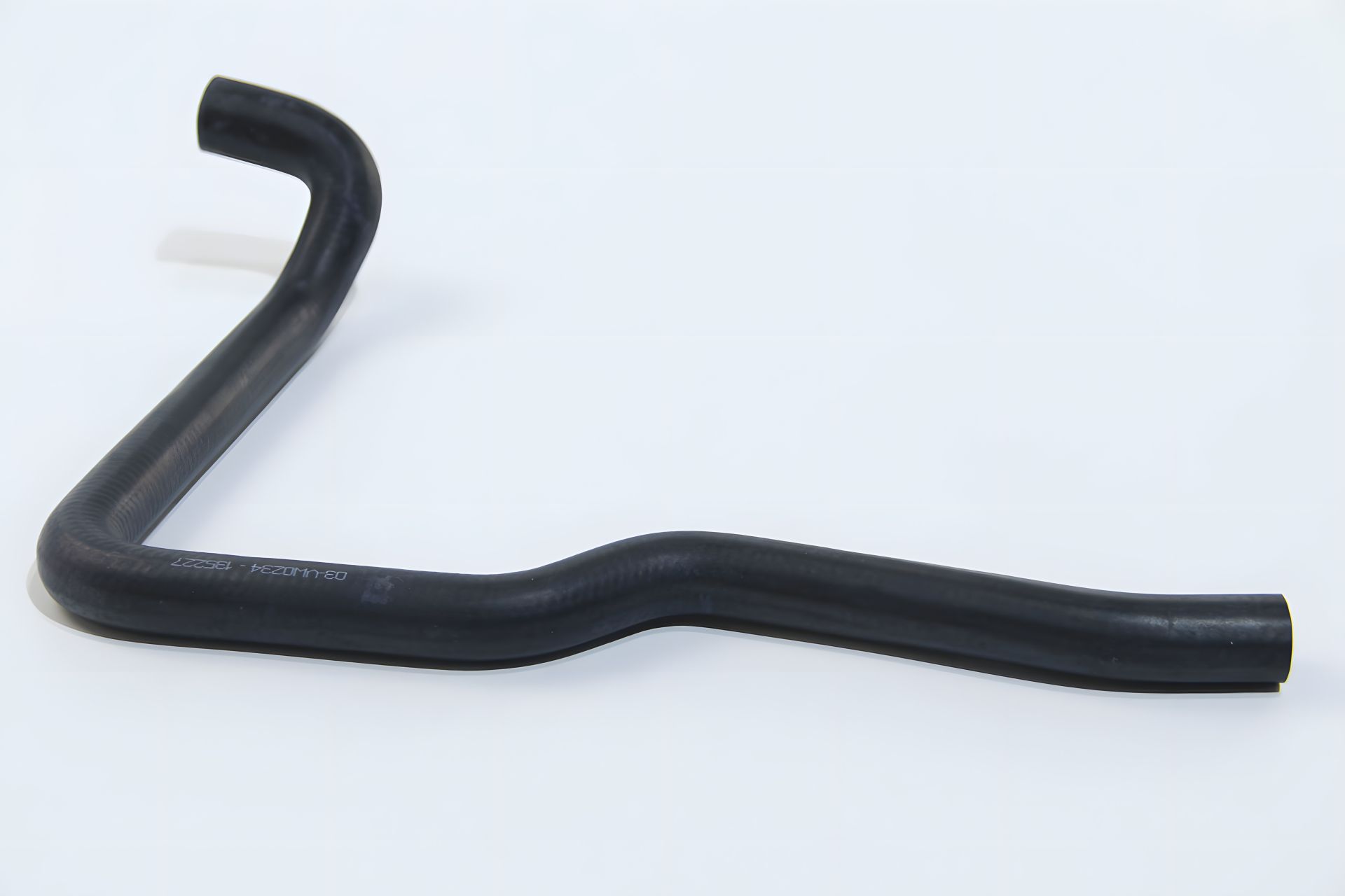 Патрубок радіатора Audi 100/A6 2.0i -97, JP Group (1114304700) Патрубок радіатора Audi 100/A6 2.0i -97, JP Group (1114304700)