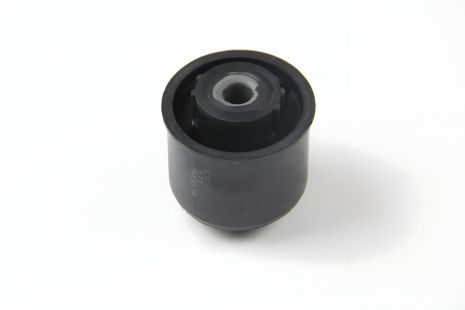 Задній поздовжній сайлентблок для Audi A3 03-/Seat Altea XL Toledo III/Leon 05-/Skoda Octavia 04-/VW Golf