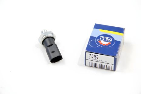 Датчик тиску оливи 1,2-1,6 бар/2 контакти для Golf/Passat/Octavia 2.0TSI, FACET (70168) Датчик тиску оливи 1,2-1,6 бар/2 контакти для Golf/Passat/Octavia 2.0TSI, FACET (70168)