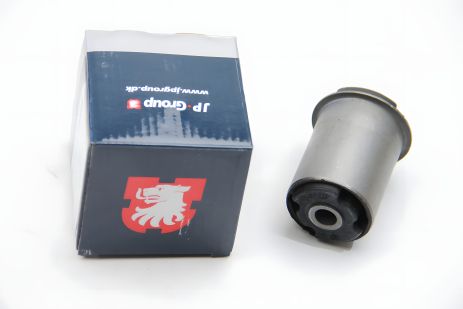 Сайлентблок задней балки для Lanos/Nexia/Ascona/Kadett/Vectra 78- (подрамника), JP Group (1250100100) Сайлентблок задней балки для Lanos/Nexia/Ascona/Kadett/Vectra 78- (подрамника), JP Group (1250100100)