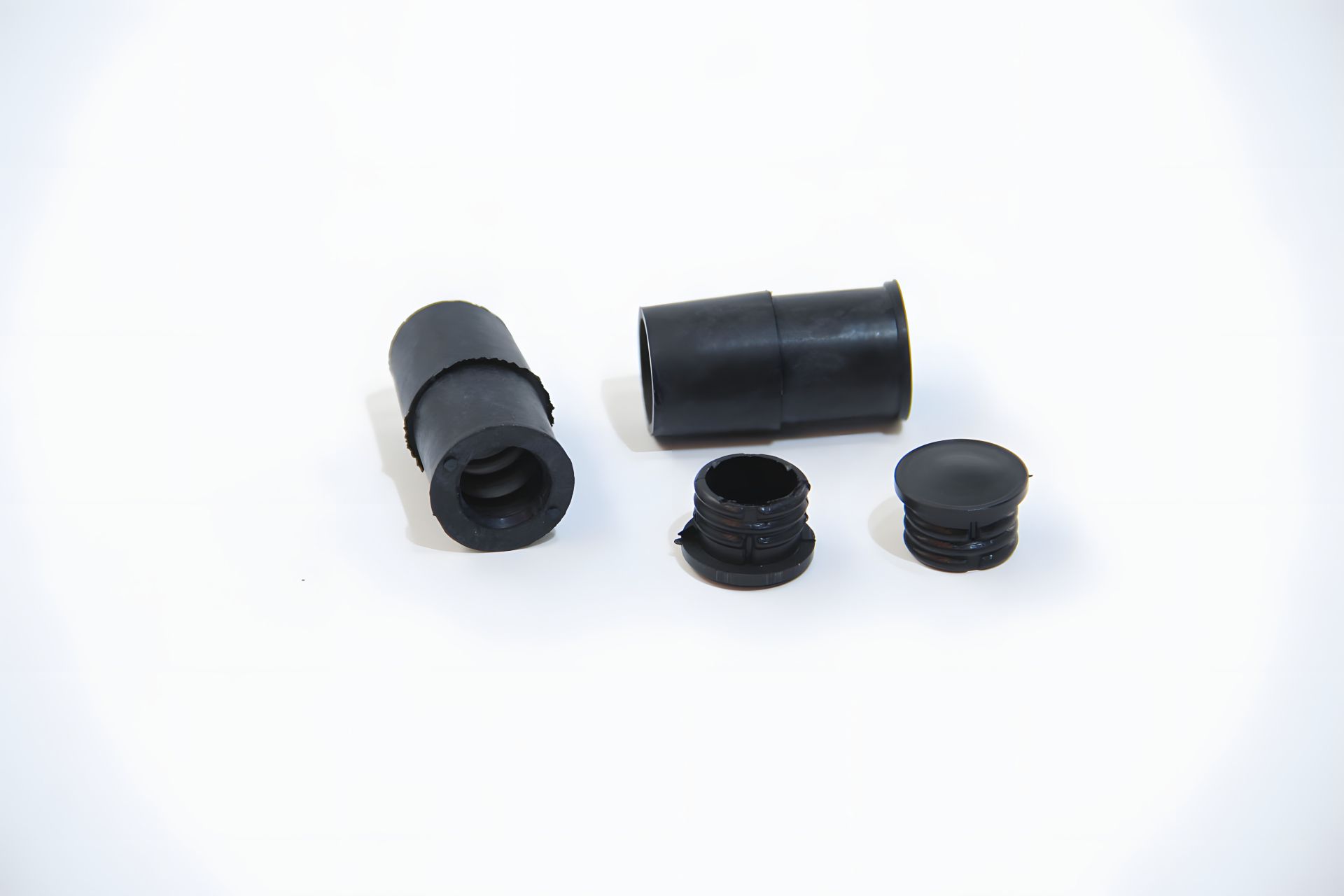 Пильовик супорта Audi A3/A6/Focus/Clio (2 шт), FEBEST (2173FOC) Пильовик супорта Audi A3/A6/Focus/Clio (2 шт), FEBEST (2173FOC)