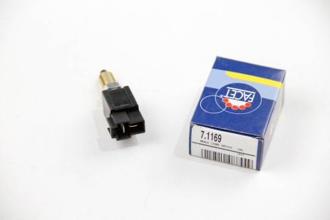 Датчик стоп-сигналу Hyundai Accent/Getz/Elantra/SantaFe 94-/Mazda 323/626 87-/Mitsubishi Galant/L200, FACET (7